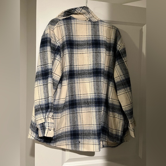 ❌SOLD❌NWT Time and Tru Women’s Size XL Shacket - Picture 9 of 9